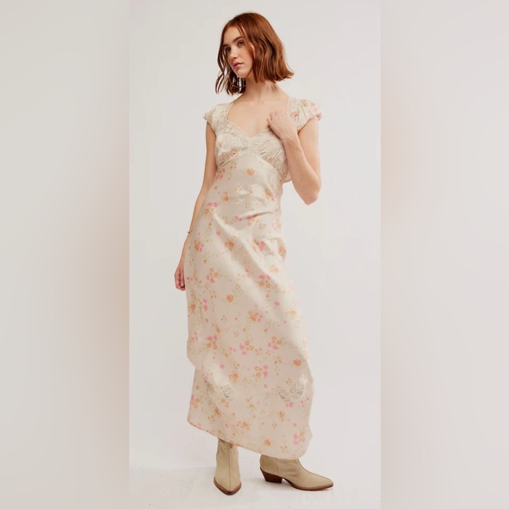 Free People butterfly babe maxi dress 🦋